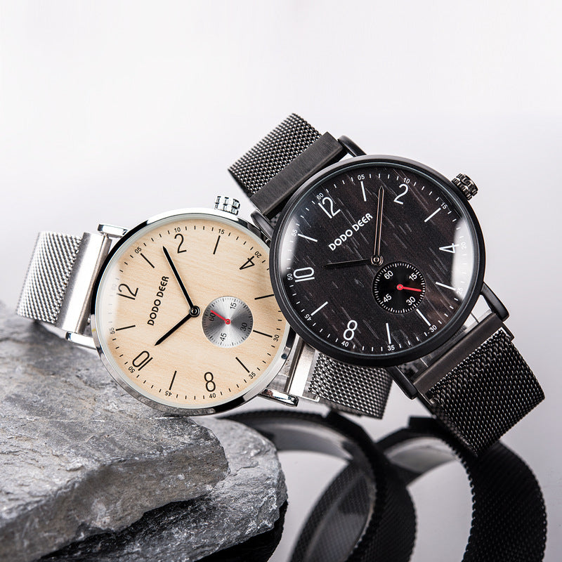 Time meets style – Unisex wooden watch for every occasion!