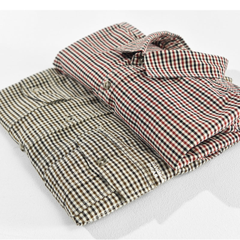 “From brunch to beach trips – this casual plaid shirt has you covered.”