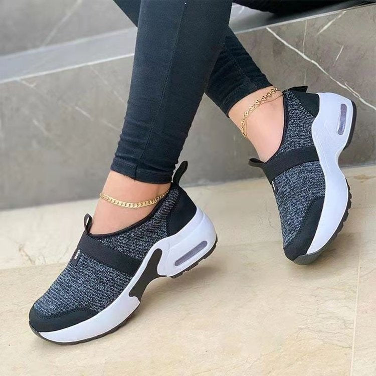 Women’s Everyday Comfort Sneakers – Your go-to shoes for all-day comfort and versatility.